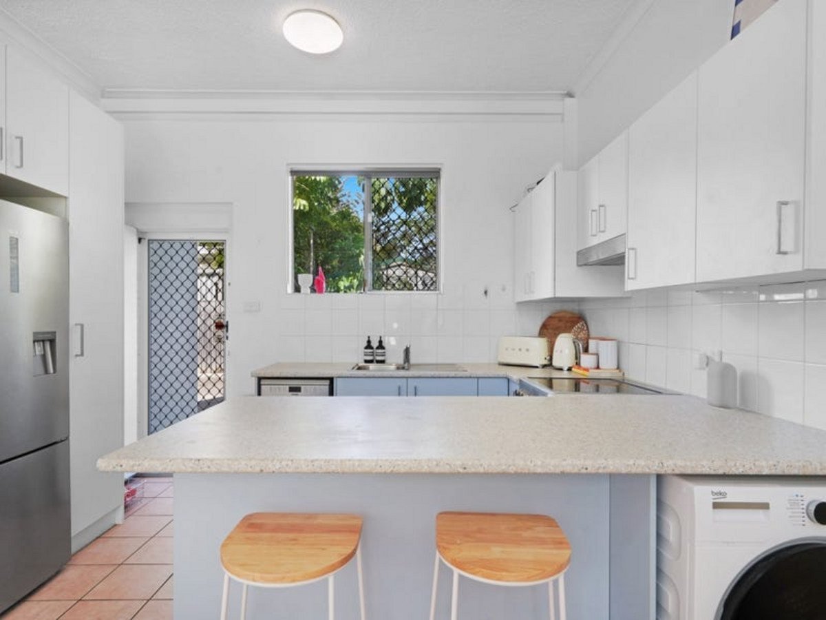 8/3 Redondo Avenue MIAMI 3
