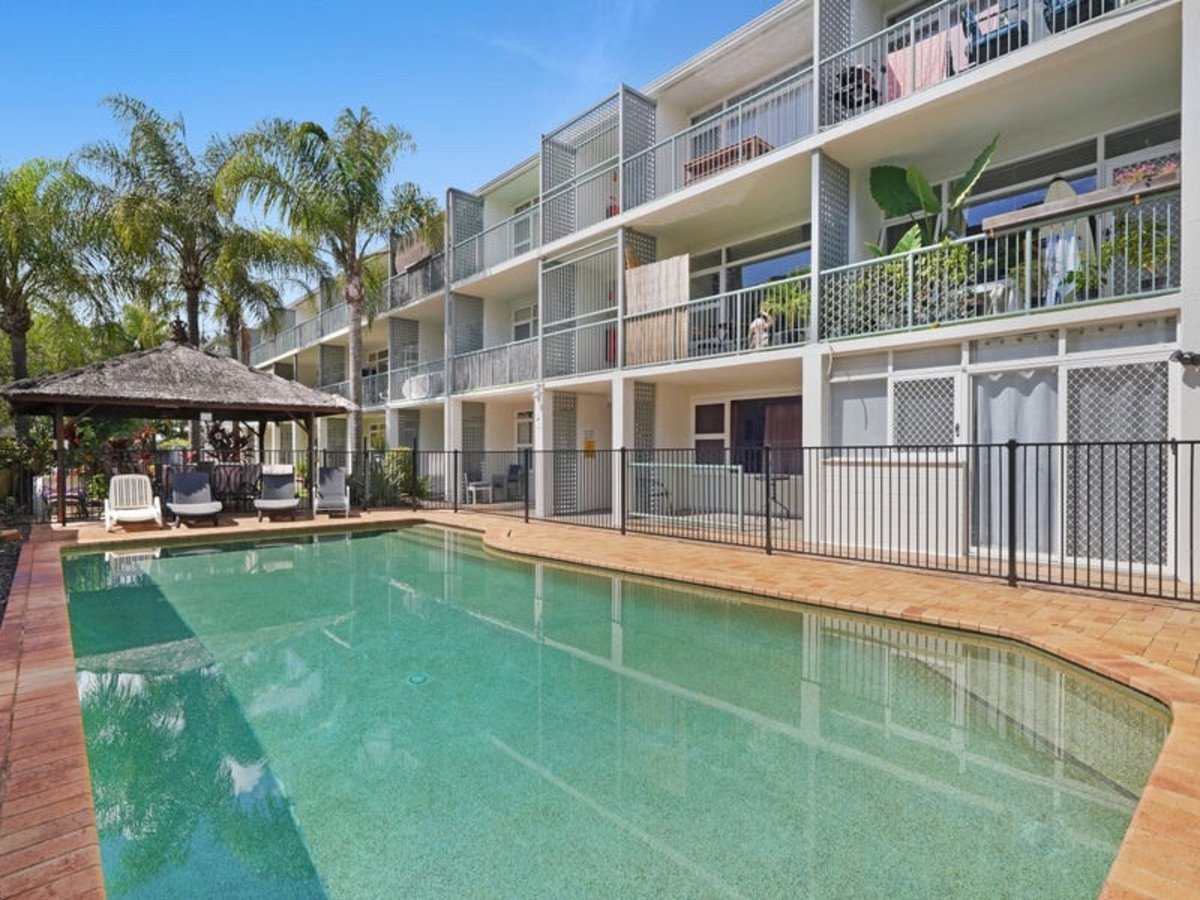8/3 Redondo Avenue MIAMI 7