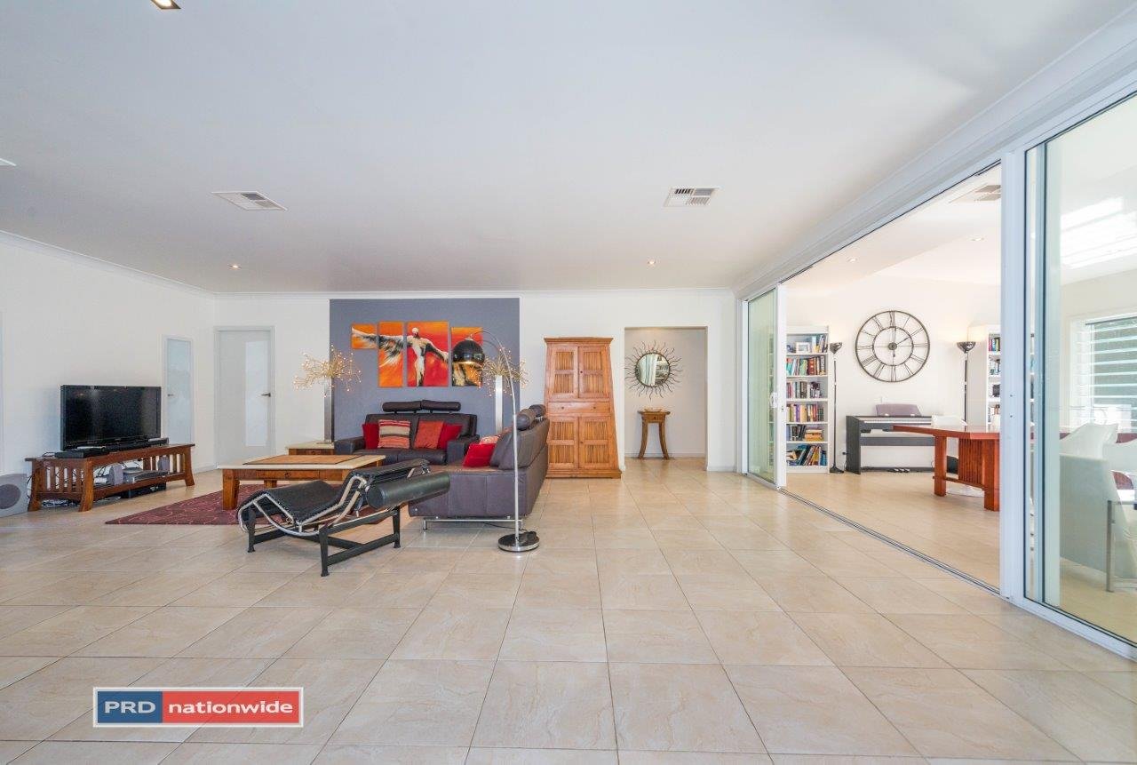 83 Salamander Way SALAMANDER BAY 4