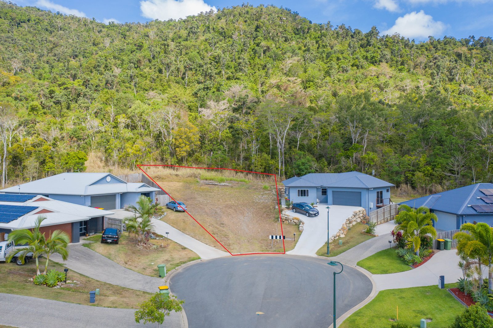 83 Trader Crescent CANNONVALE 2