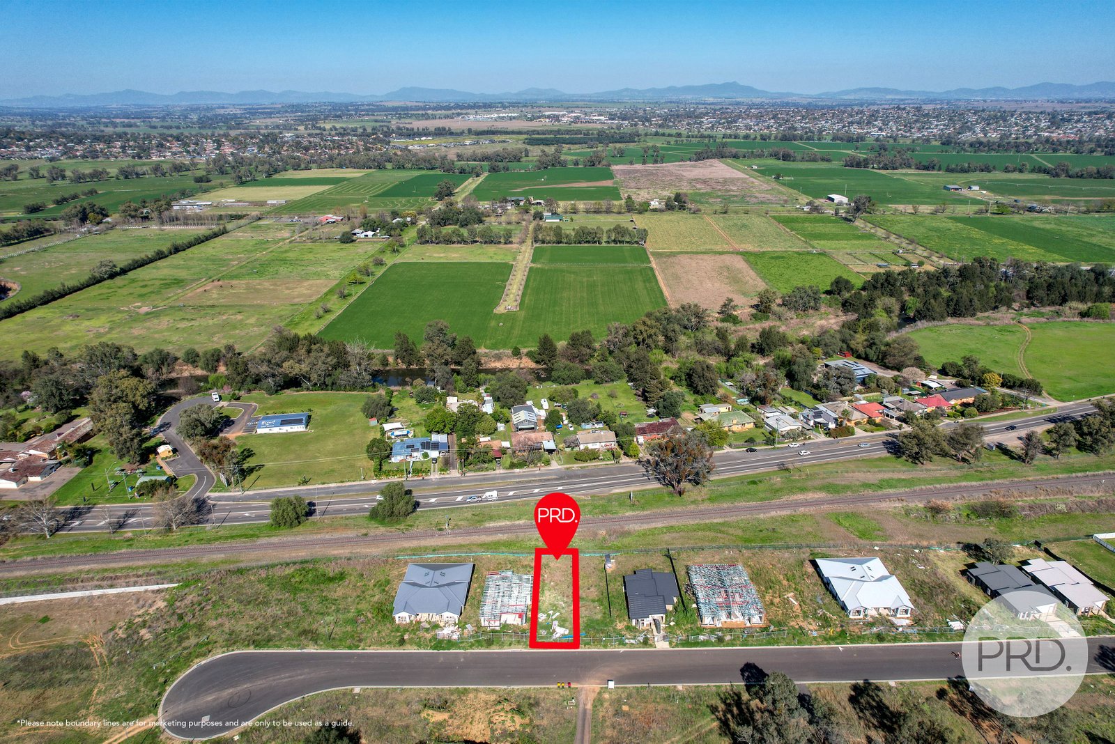 83 Valley Drive TAMWORTH 1