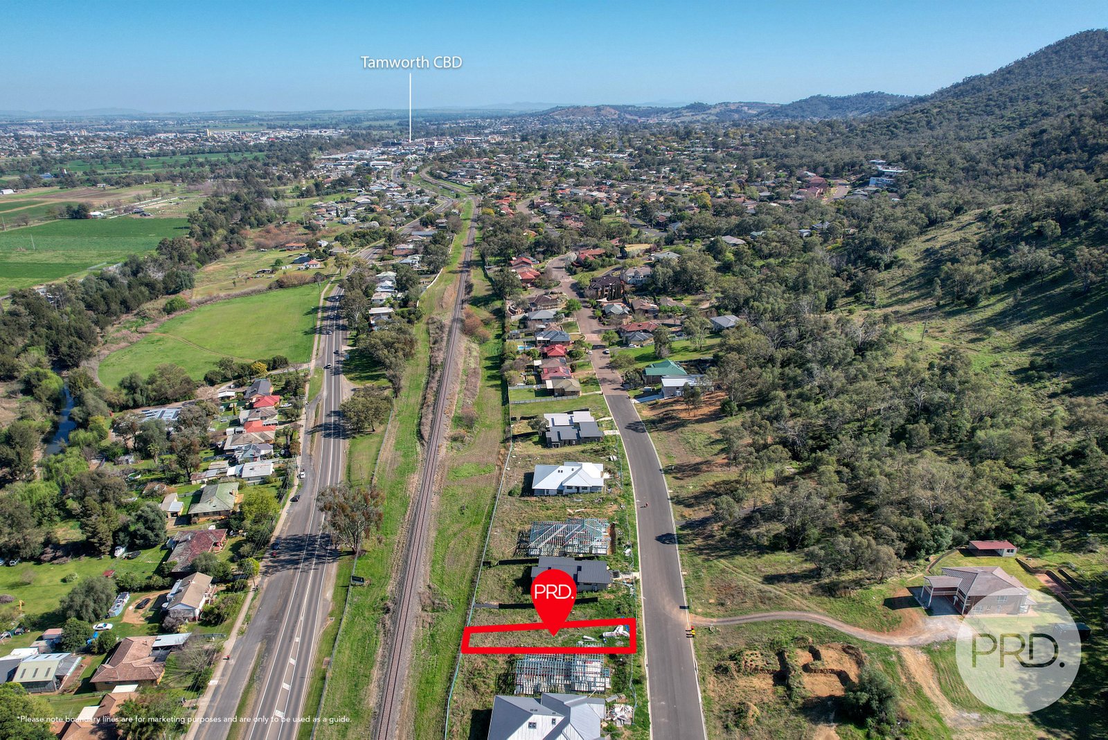 83 Valley Drive TAMWORTH 2