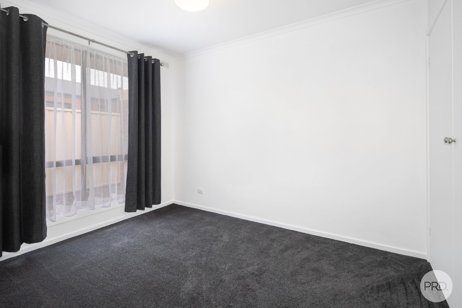 8/3 Verdon Street SEBASTOPOL 6