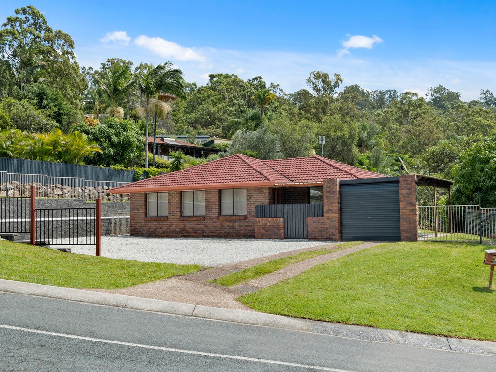 83 Ware Drive CURRUMBIN WATERS 1