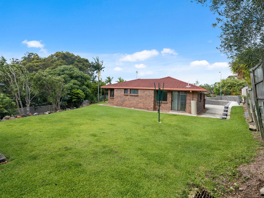 83 Ware Drive CURRUMBIN WATERS 5