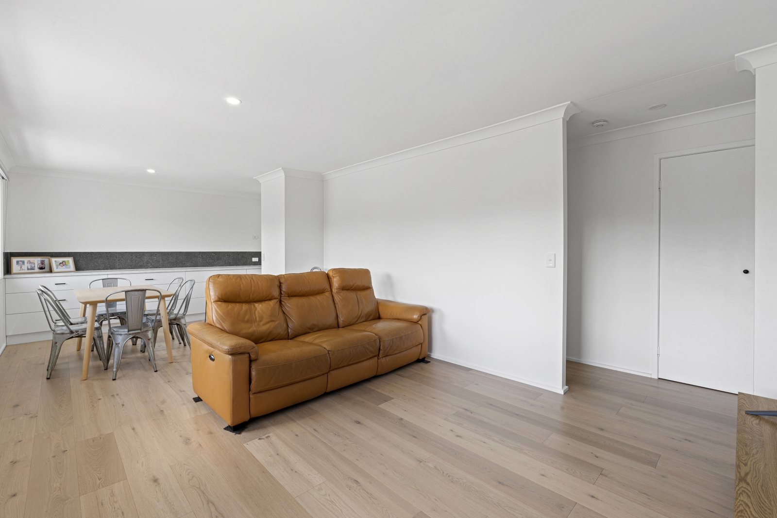 83 Ware Drive CURRUMBIN WATERS 10