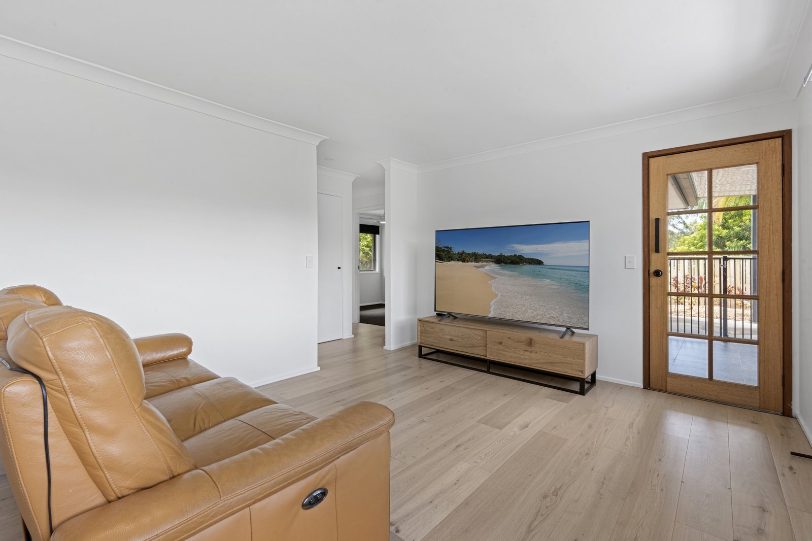 83 Ware Drive CURRUMBIN WATERS 18