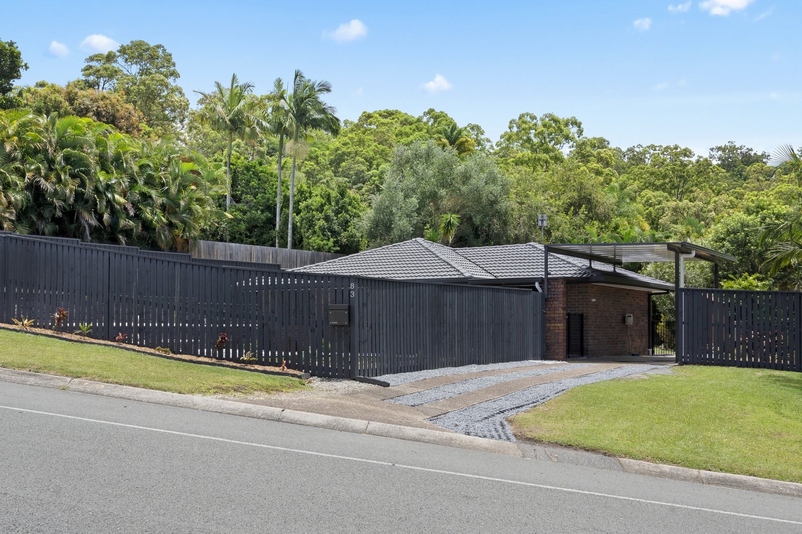 83 Ware Drive CURRUMBIN WATERS 23