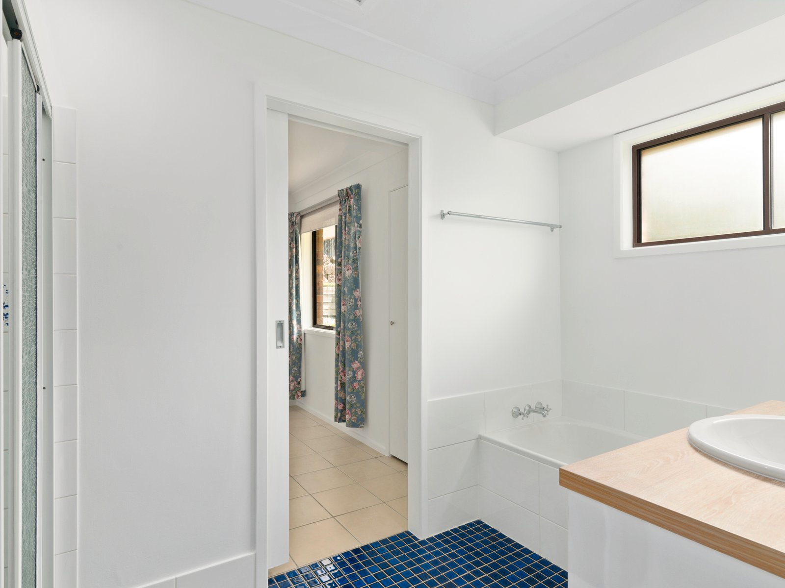 83 Ware Drive CURRUMBIN WATERS 3