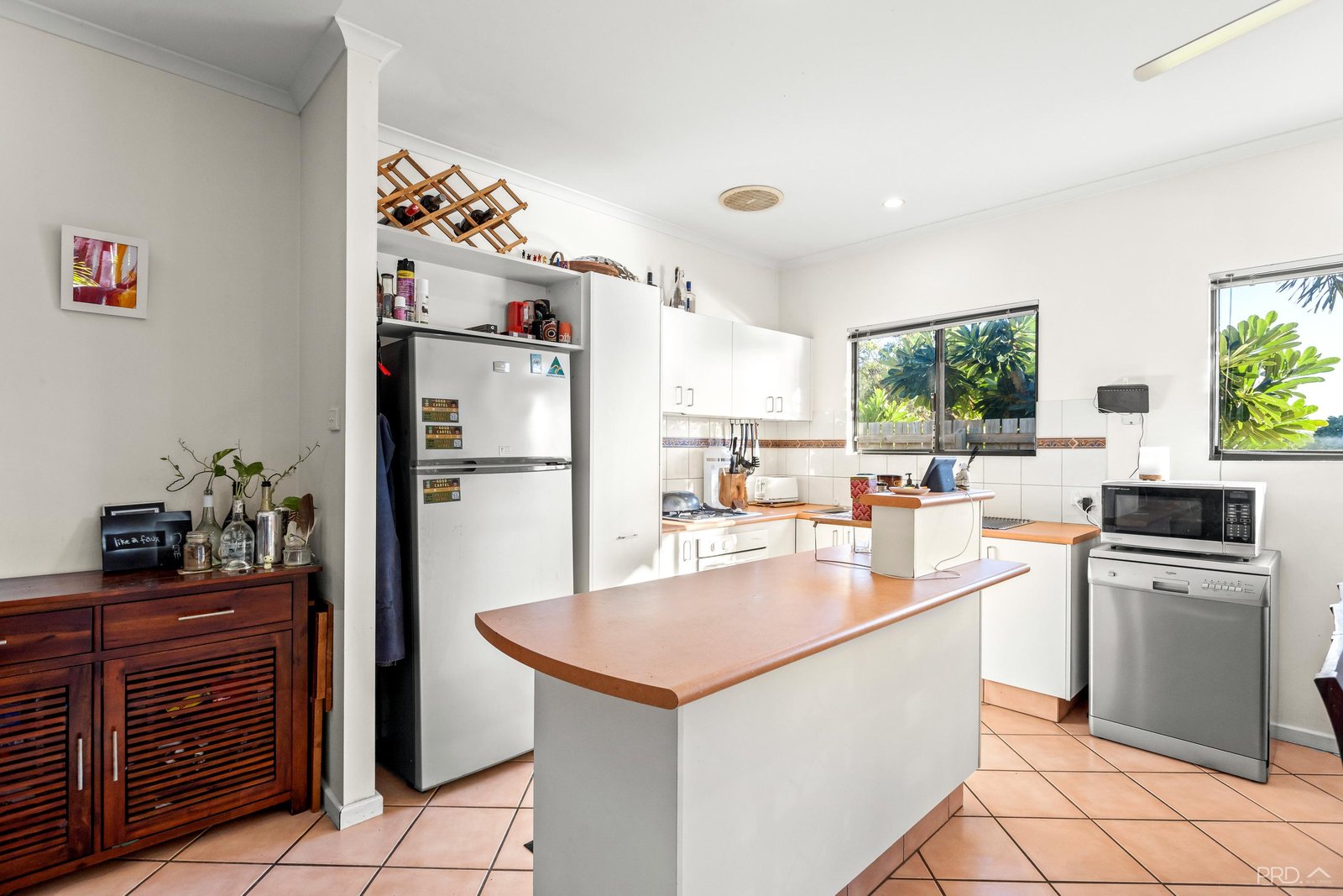 8/3 Whimbrel Street DJUGUN 7