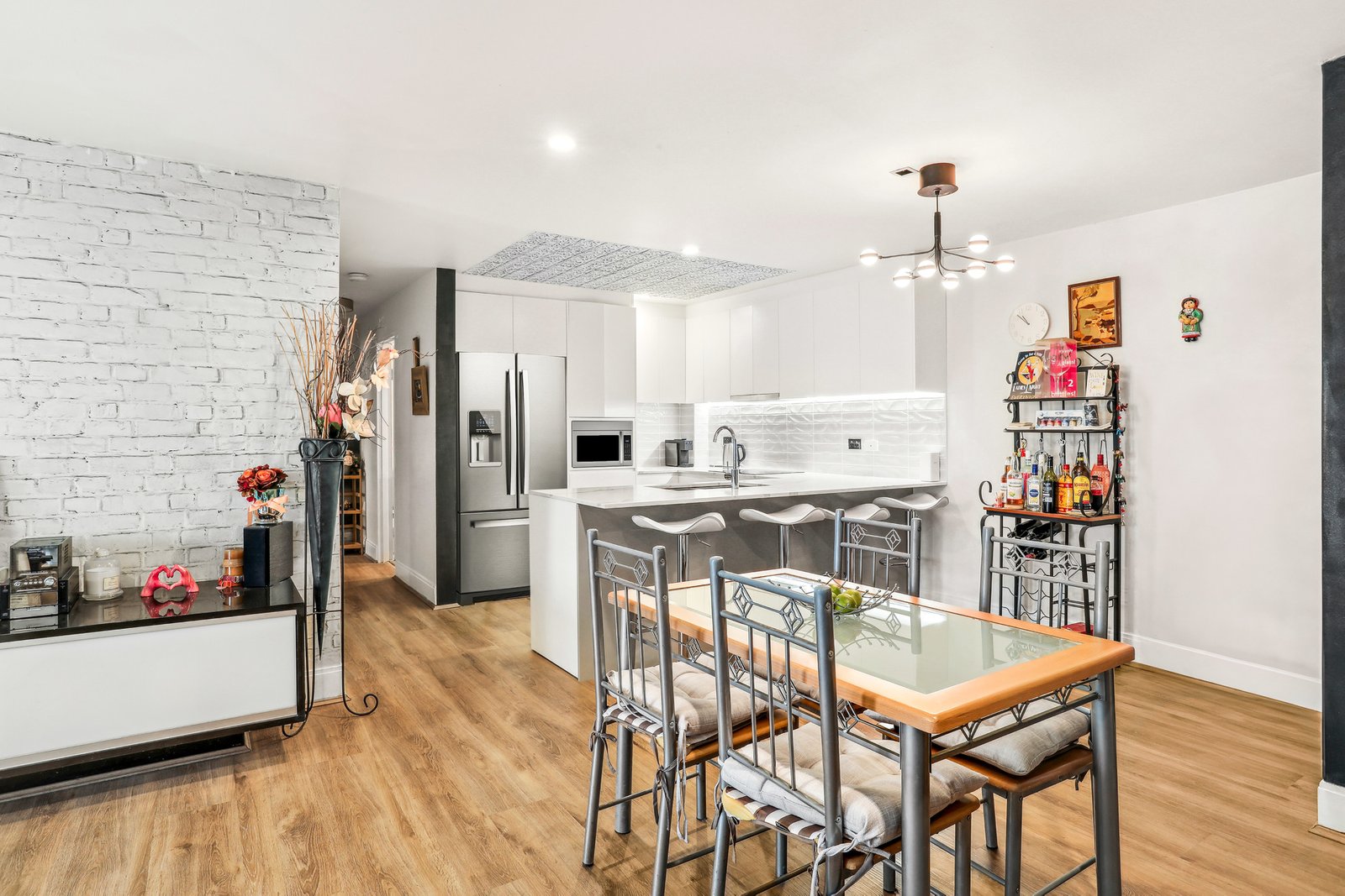 8/30-34 Folkestone Parade BOTANY 3