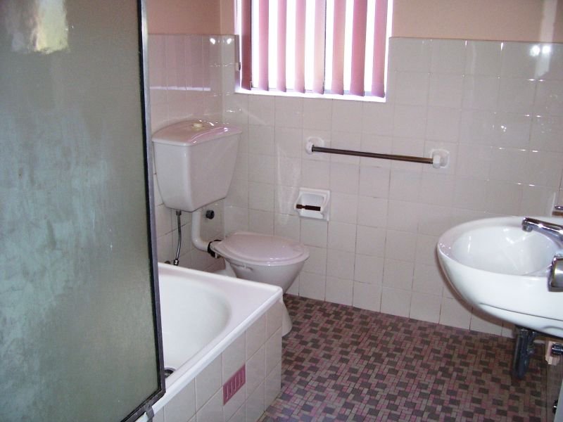 8/30 Brittain Crescent HILLSDALE 5