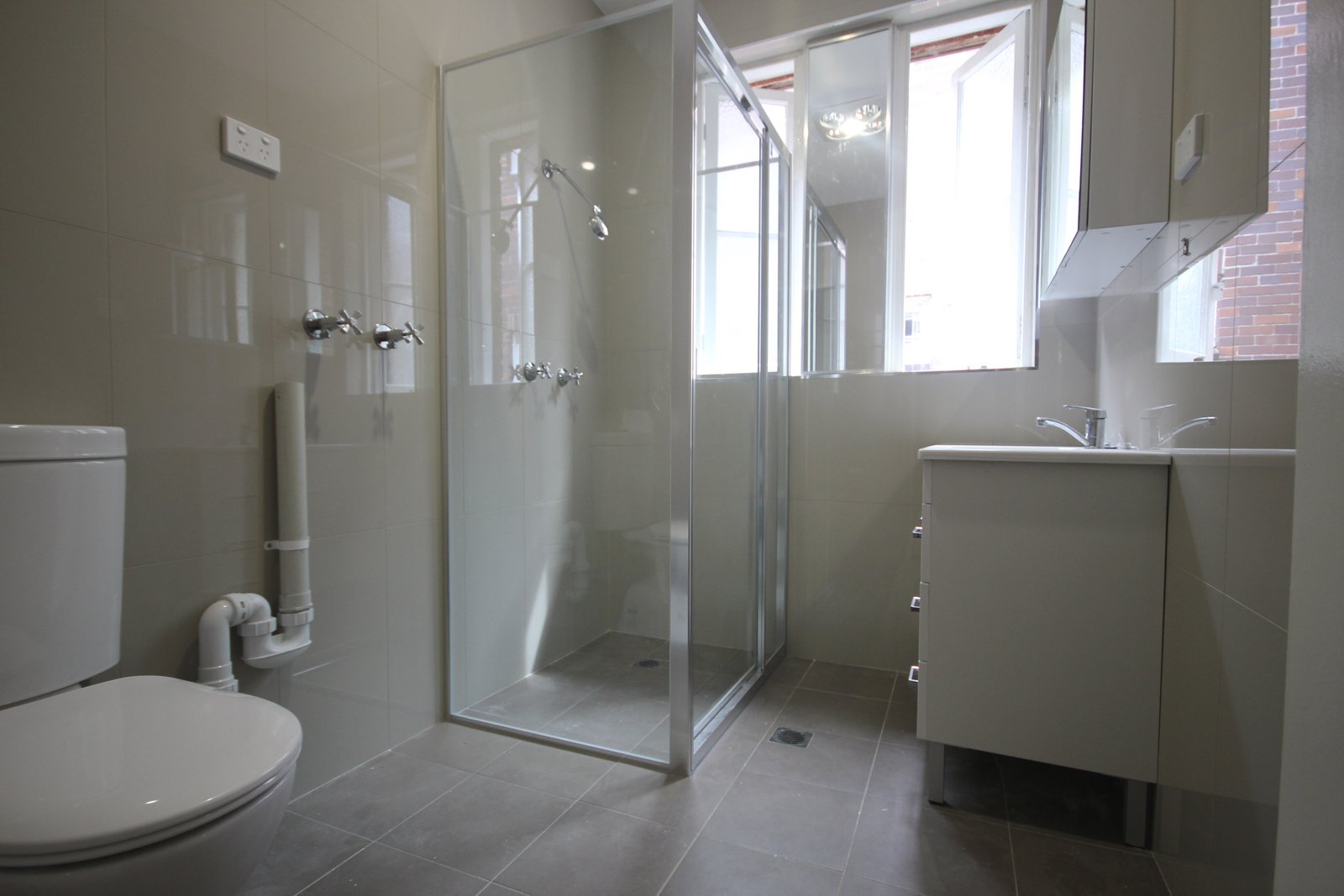 8/30 Salisbury Road ROSE BAY 2