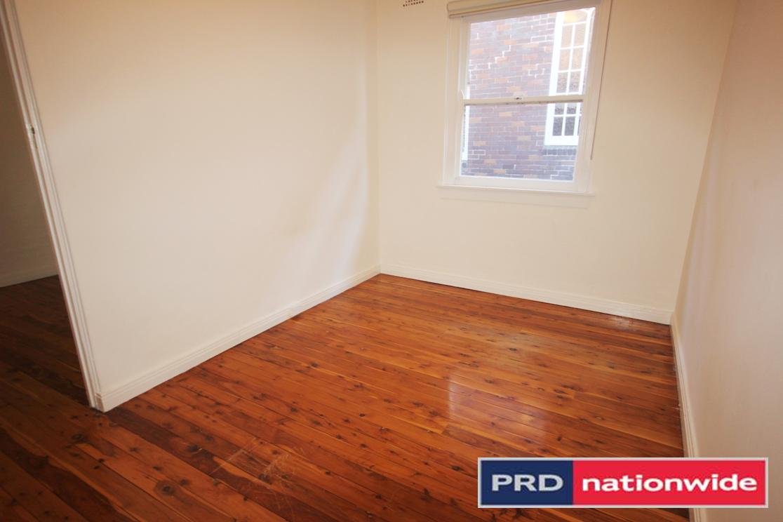 8/30 Salisbury Road ROSE BAY 5