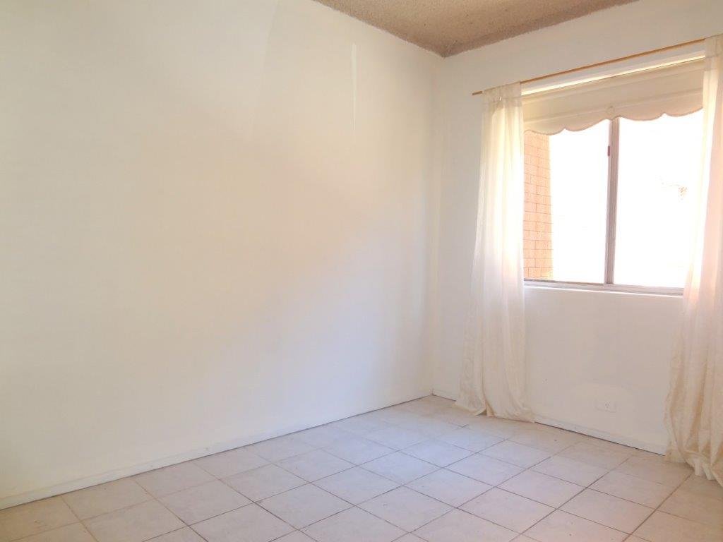 8/30 Speed Street LIVERPOOL 5