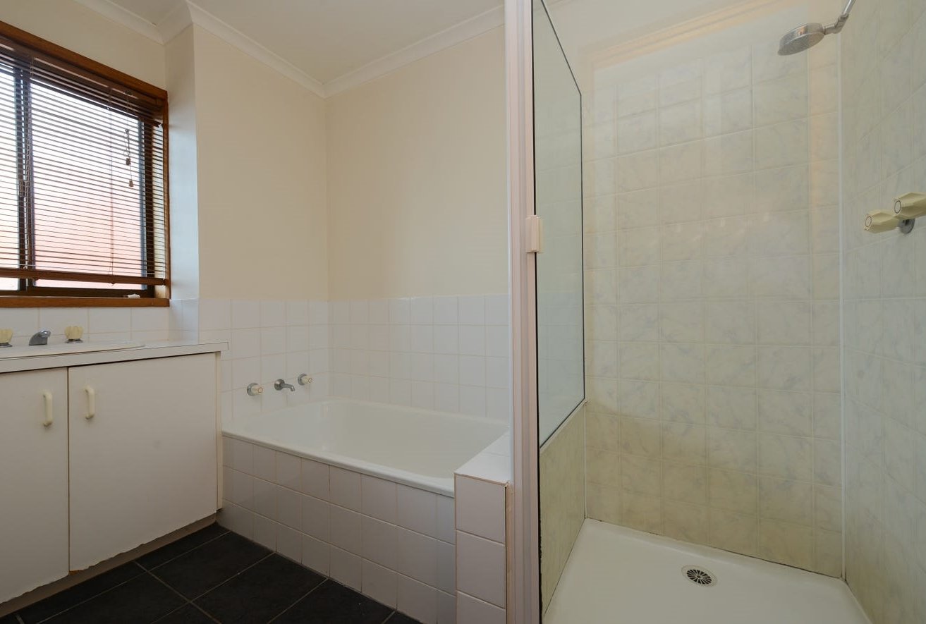 8/31 South Street BELLERIVE 7