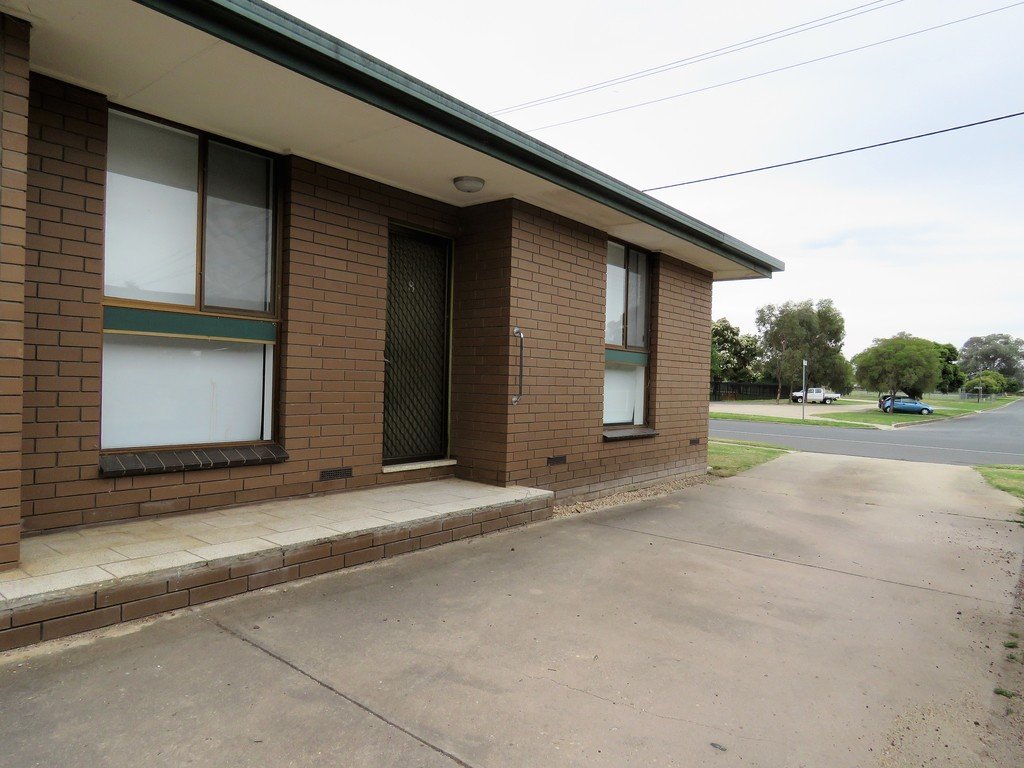 8/311 Moore Street LAVINGTON 1