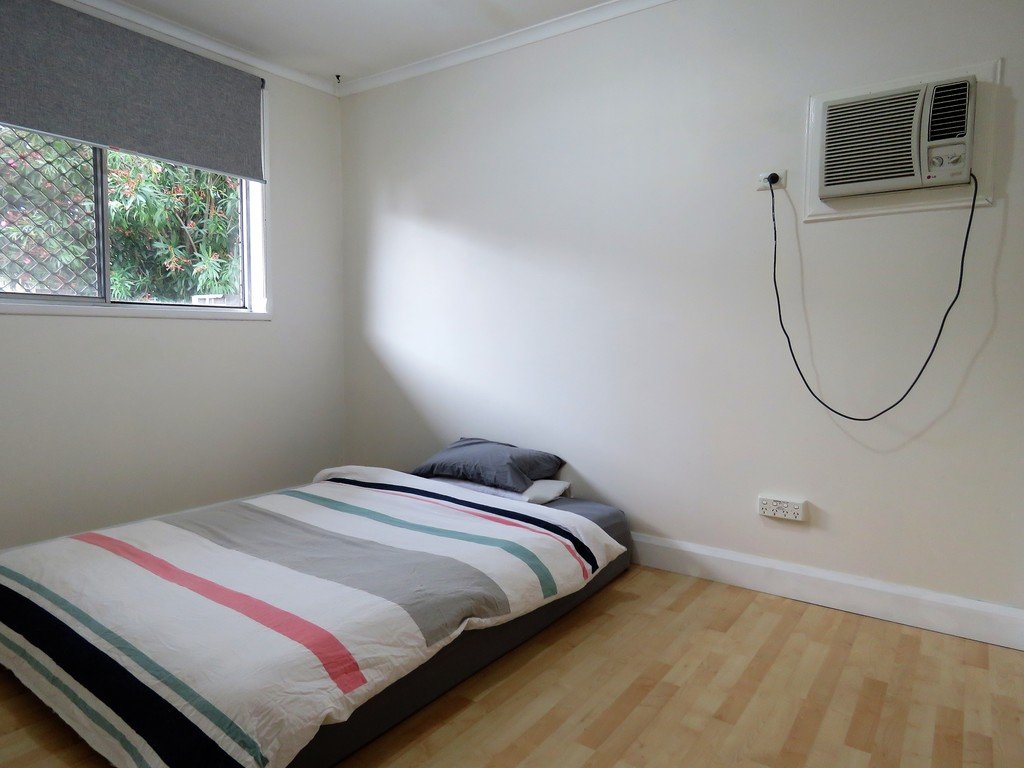 8/311 Moore Street LAVINGTON 7