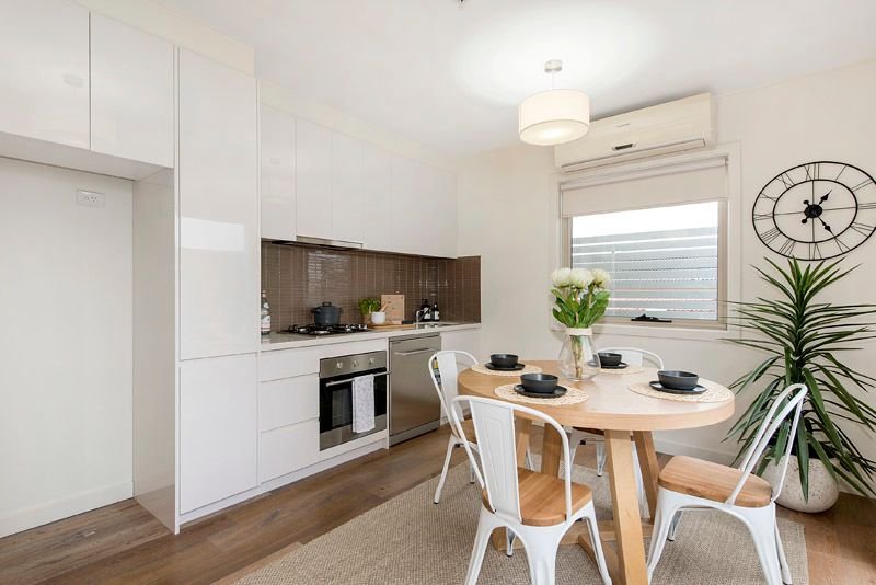 Gallery: 8/314 Neerim Road