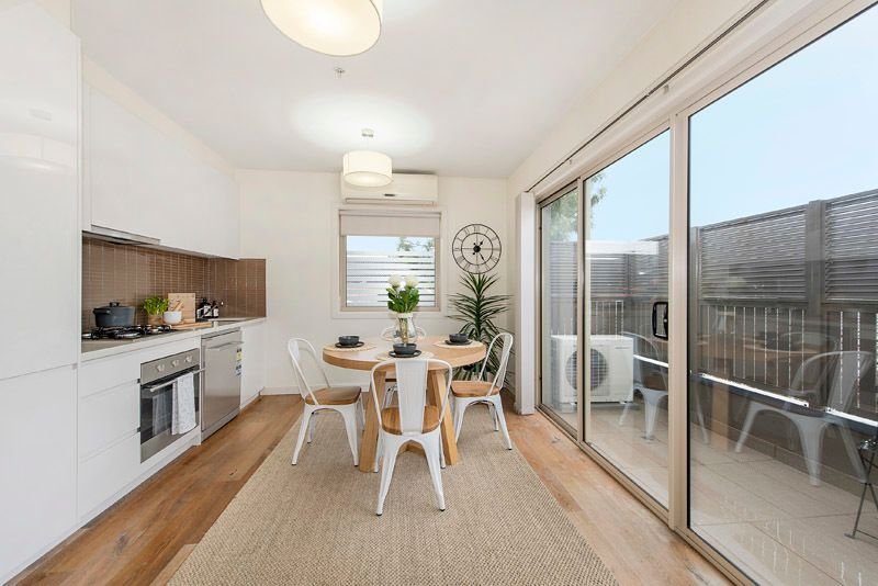Gallery: 8/314 Neerim Road