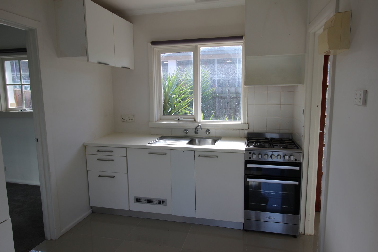 Gallery: 8/315 Nepean Highway