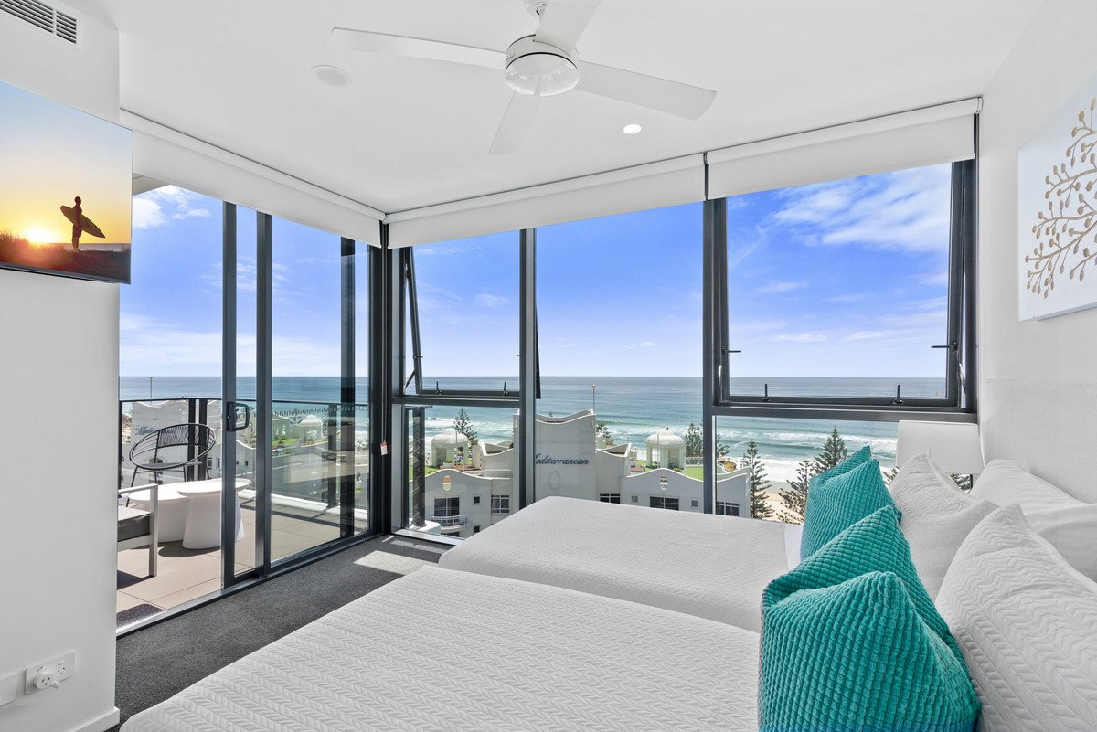 83/1969-1971 Gold Coast Highway Burleigh Heads 11