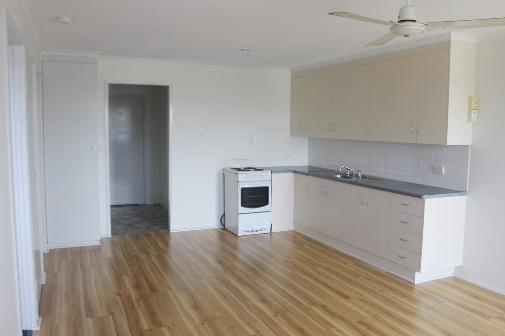 8/32 Elizabeth Street GLADSTONE CENTRAL 1