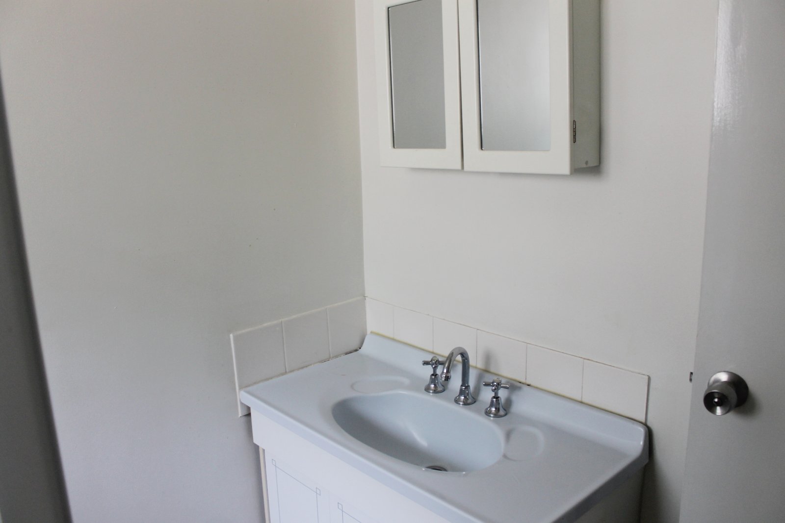 8/32 ELIZABETH Street SOUTH GLADSTONE 7