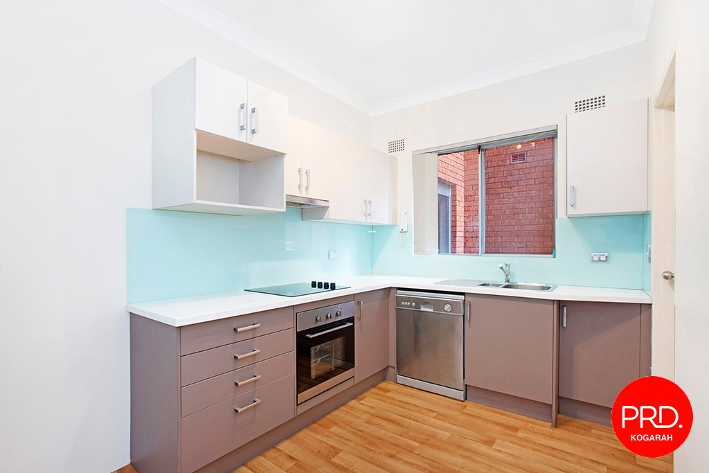 8/32 French Street KOGARAH 2