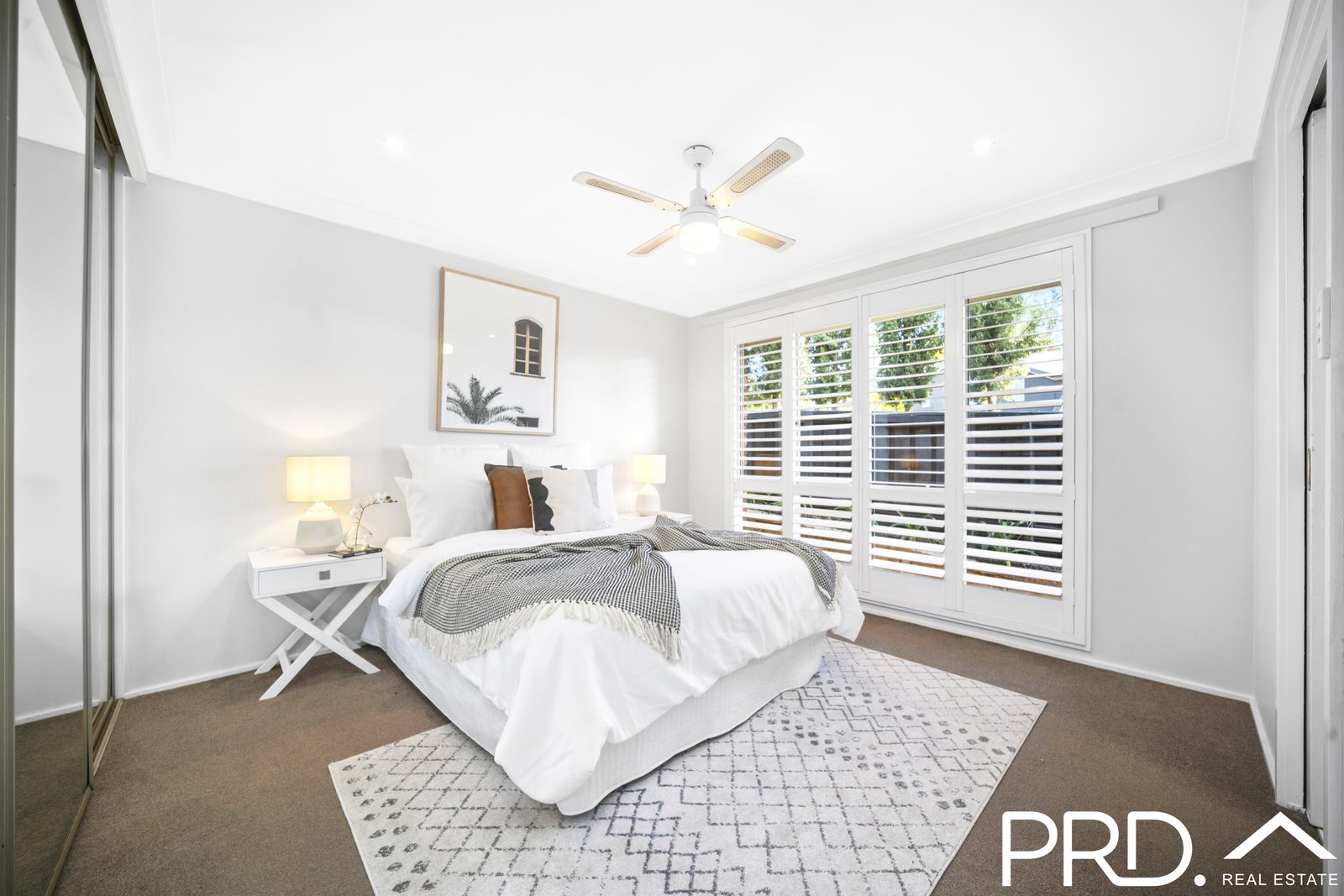 832 Henry Lawson Drive PICNIC POINT 6