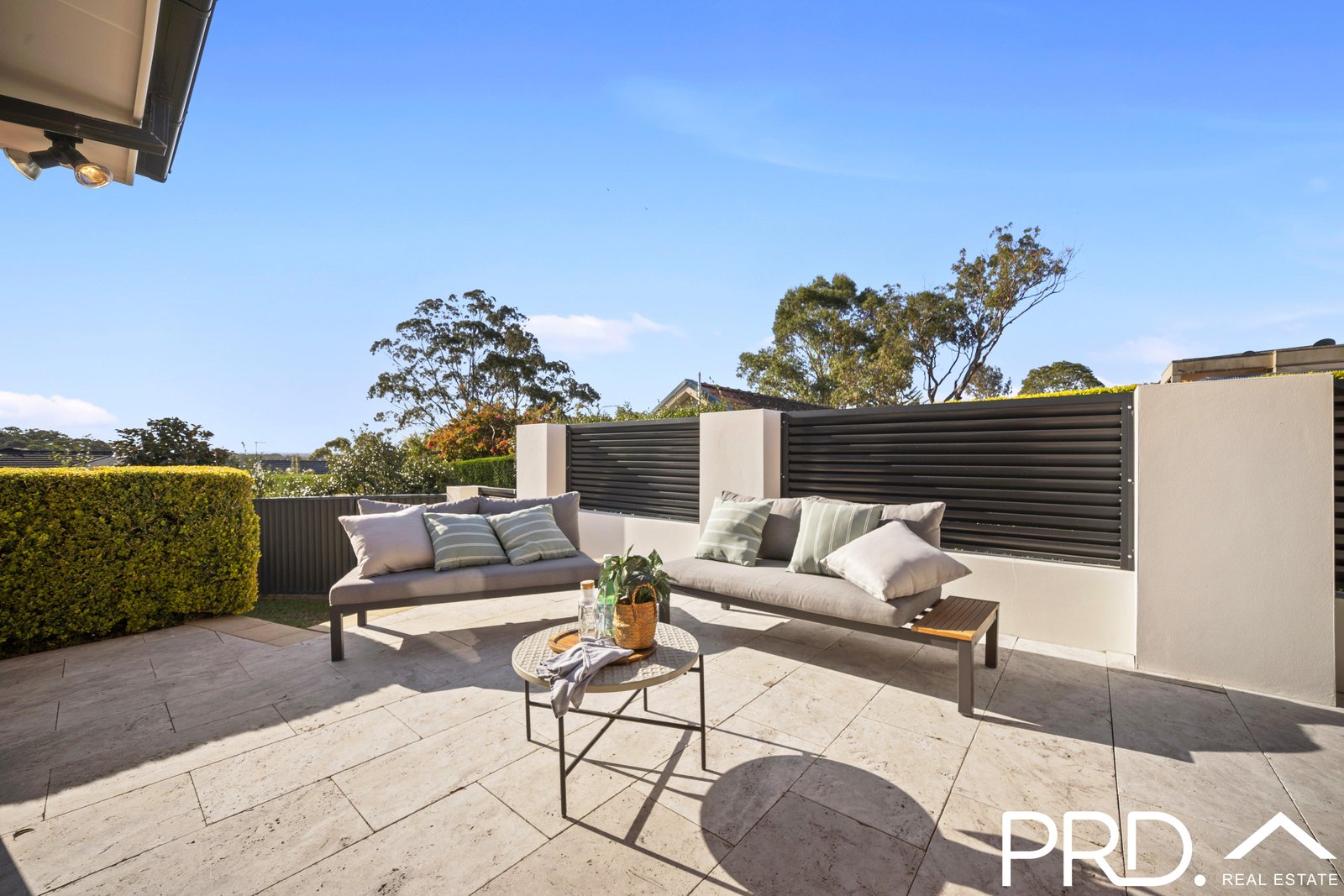 832 Henry Lawson Drive PICNIC POINT 12