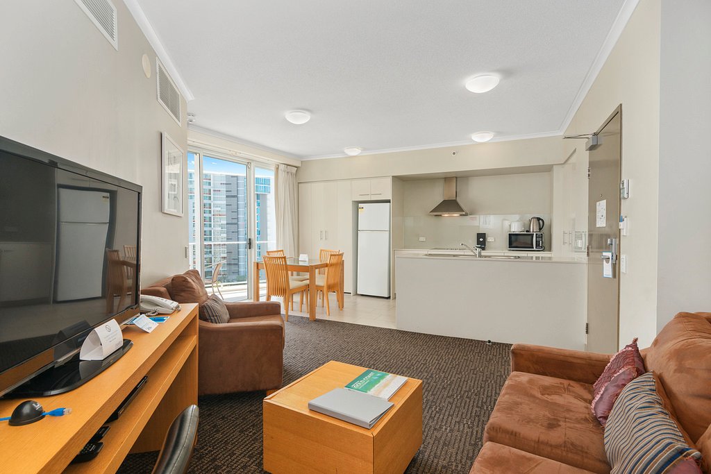 832/4 Stuart Street TWEED HEADS 2