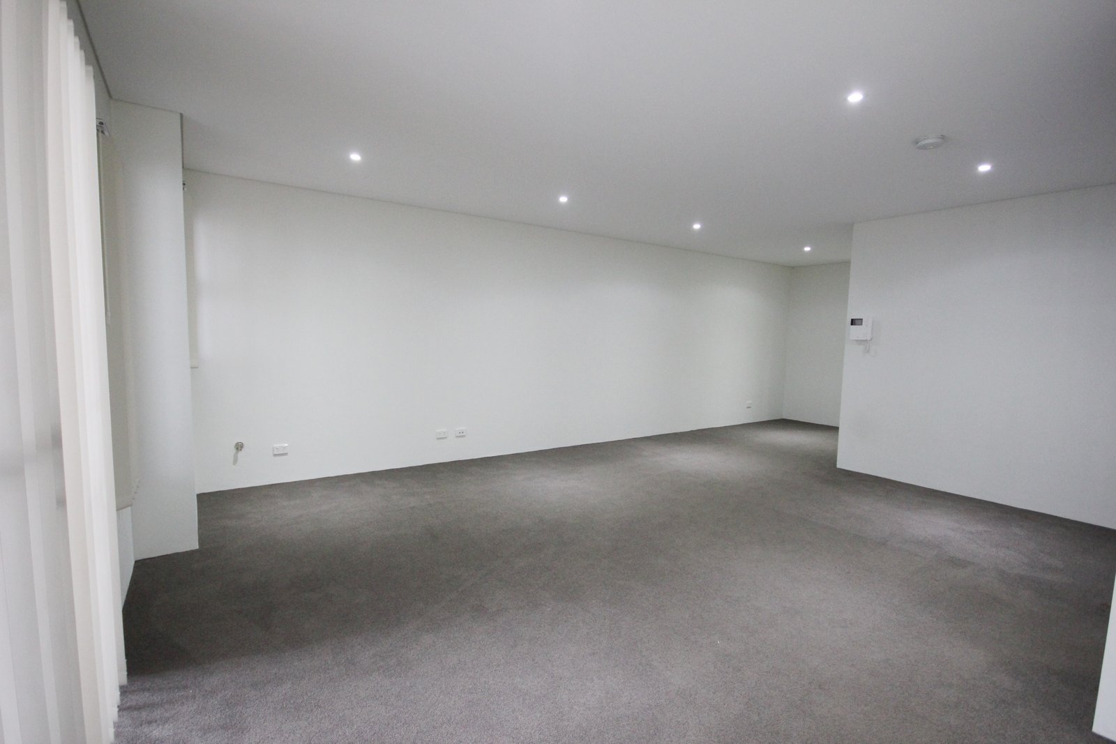 8/33-37 Gray Street KOGARAH 3