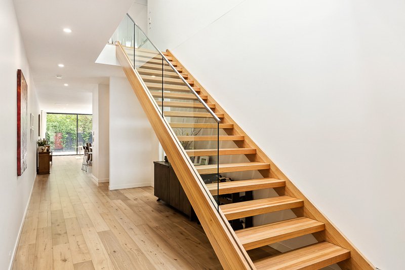 Gallery: 833 Hampton Street