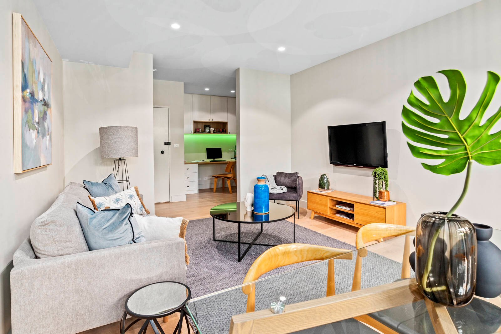 Real Estate and Property in 8/33 Irving Road, Toorak, VIC