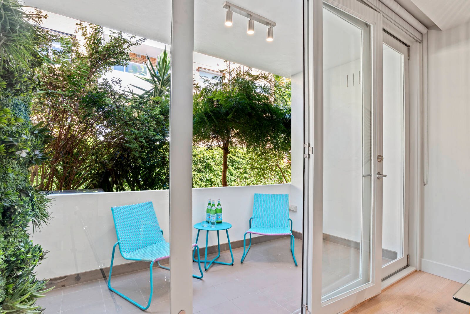 Real Estate and Property in 8/33 Irving Road, Toorak, VIC