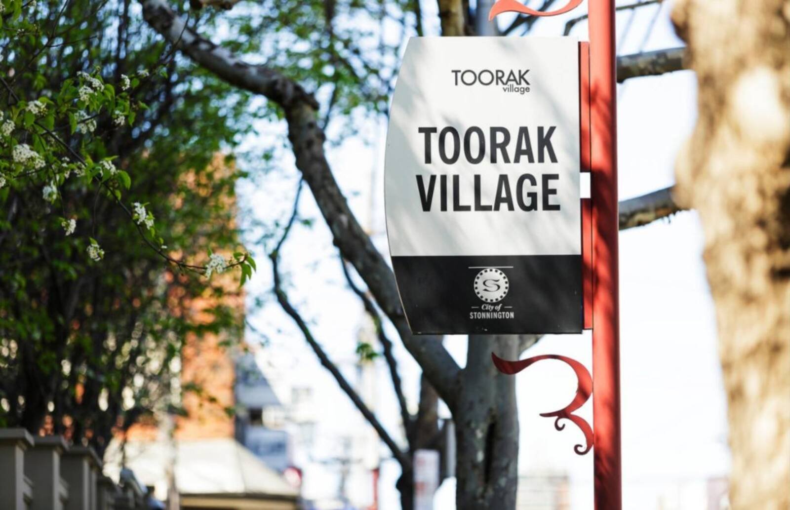 Real Estate and Property in 8/33 Irving Road, Toorak, VIC