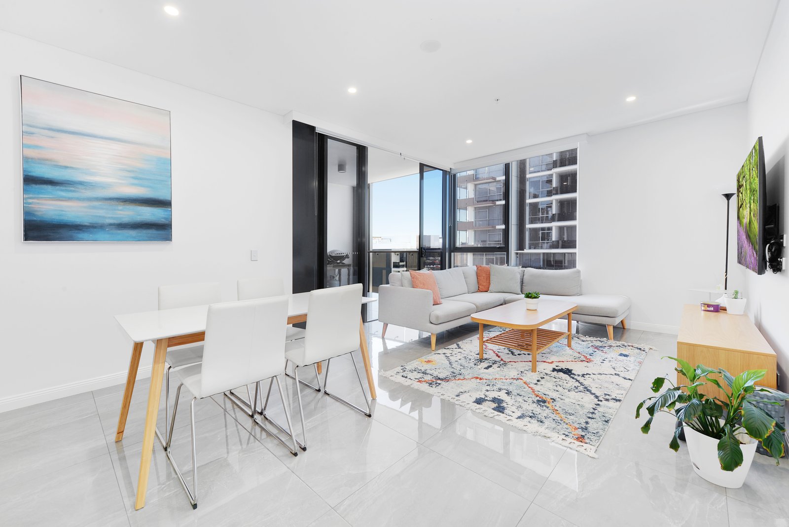 833/1 Studio Drive EASTGARDENS 9