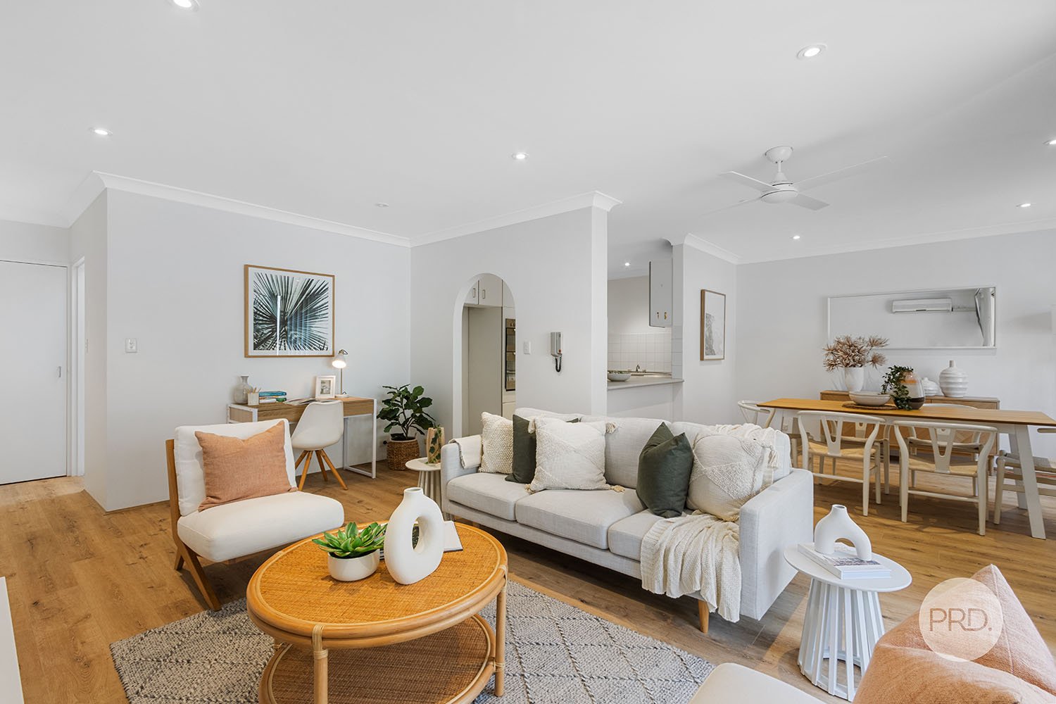 8/34 Oatley Avenue OATLEY 2