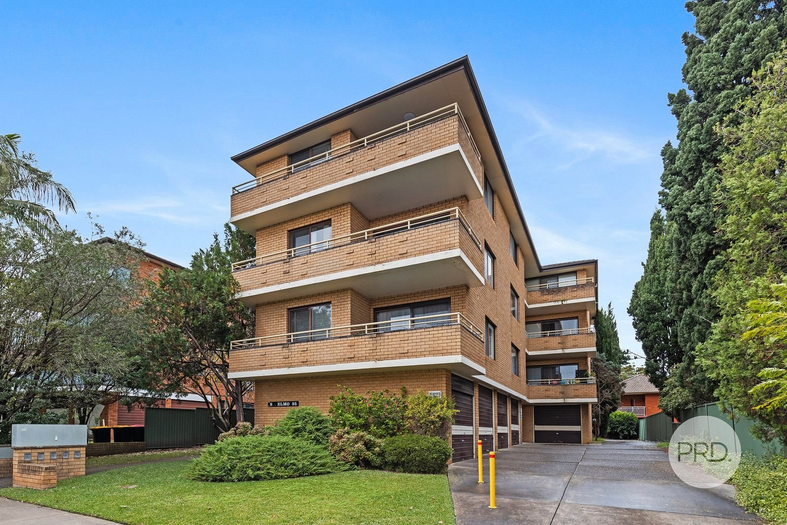 8/35 Austral Street PENSHURST 6