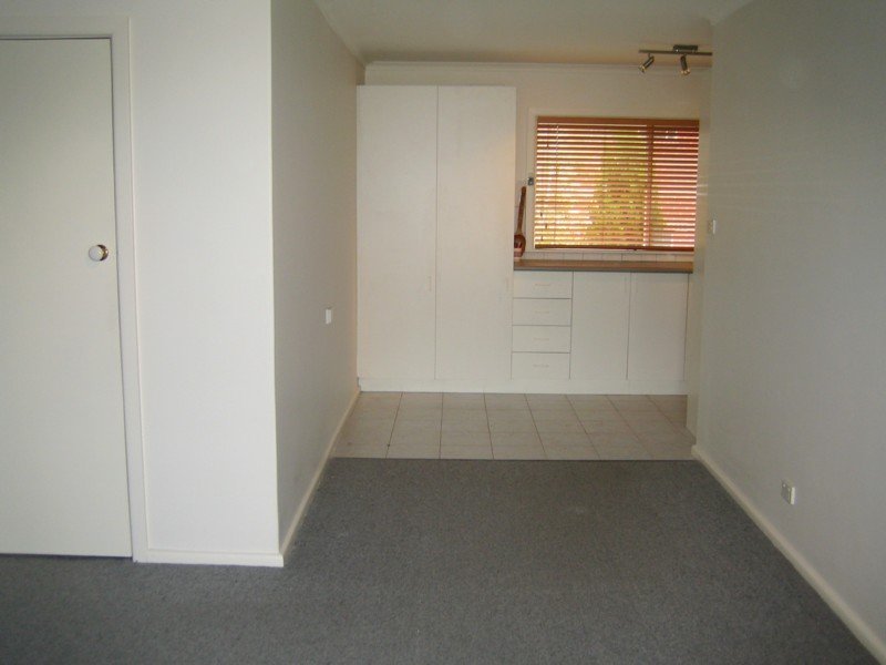 Gallery: 8/35 Collins Street