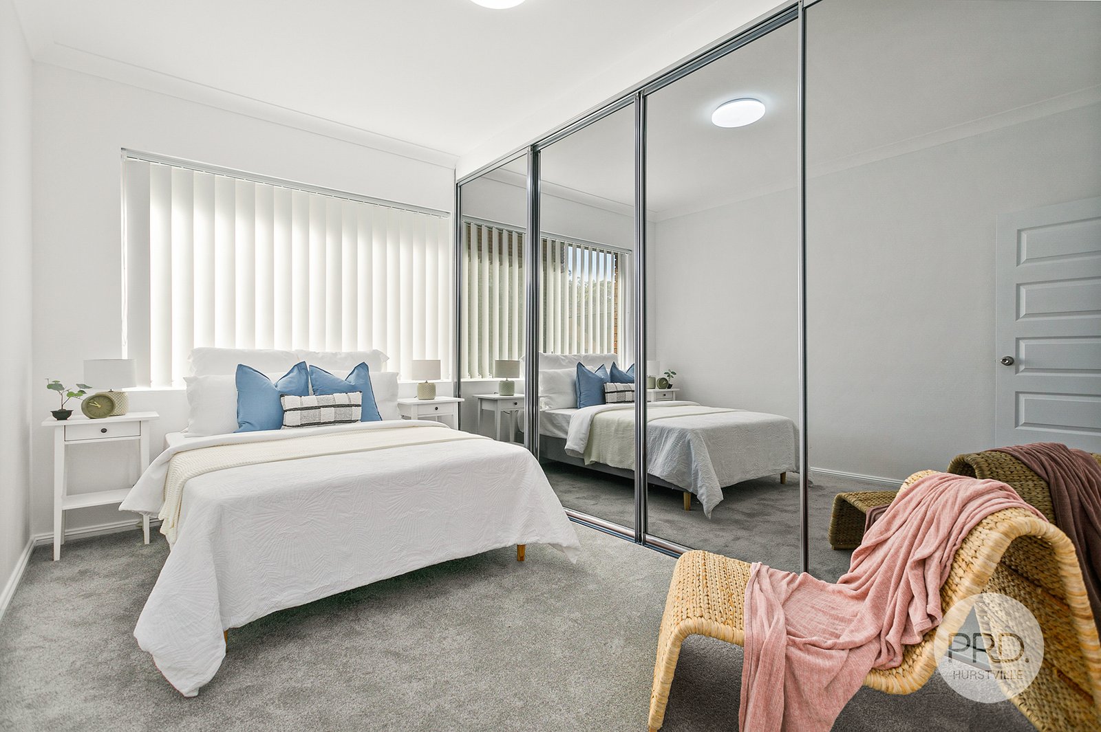 8/35 St Georges Parade HURSTVILLE 6