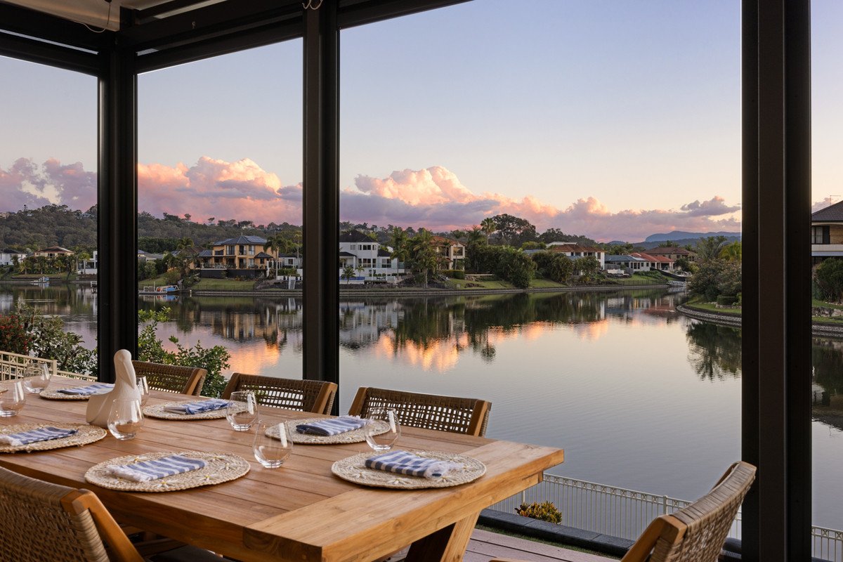 8/36-42 Beachcomber Court Burleigh Waters 1