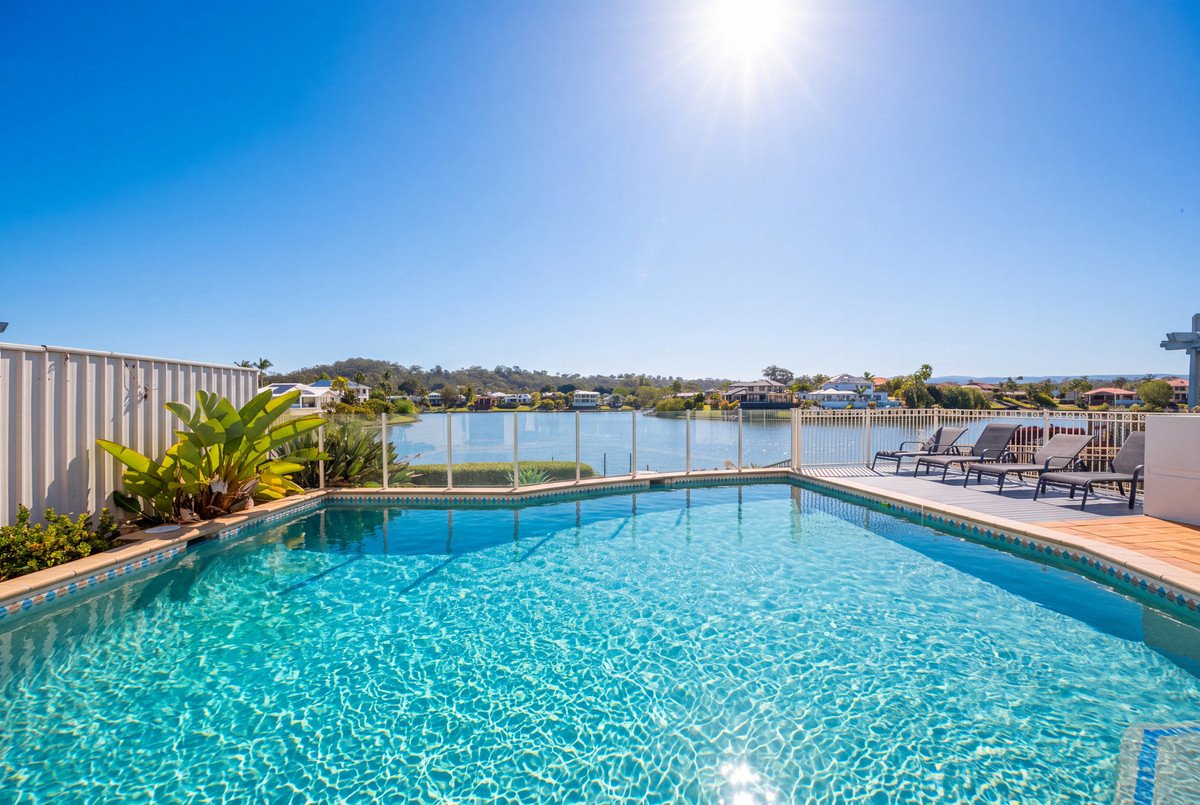8/36-42 Beachcomber Court Burleigh Waters 5