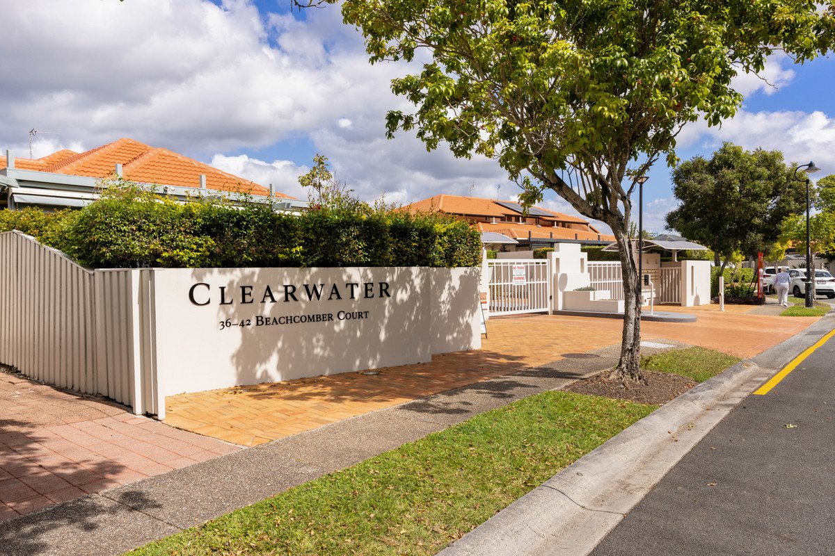 8/36-42 Beachcomber Court Burleigh Waters 27