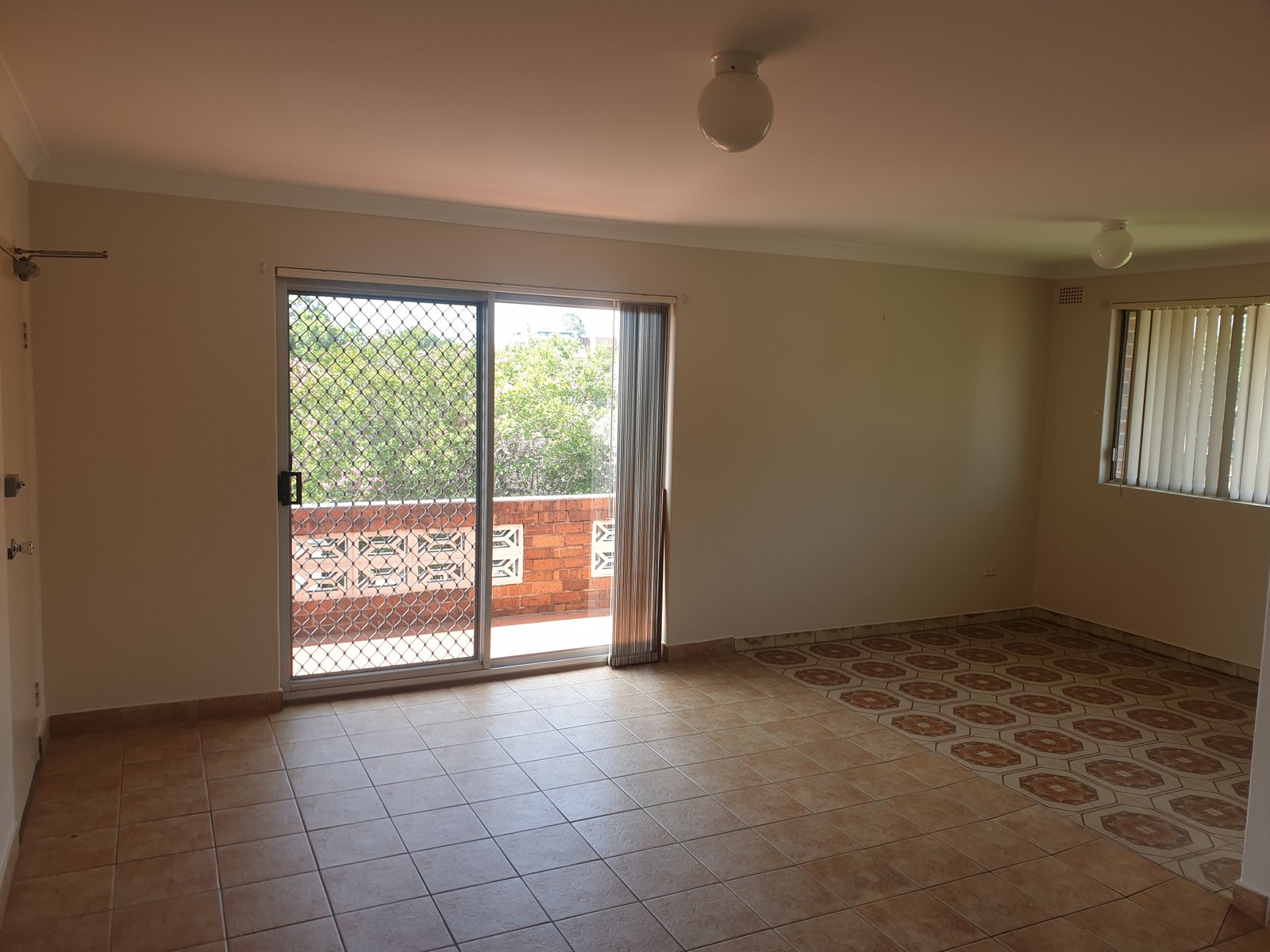8/36 Castlereagh Street PENRITH 3