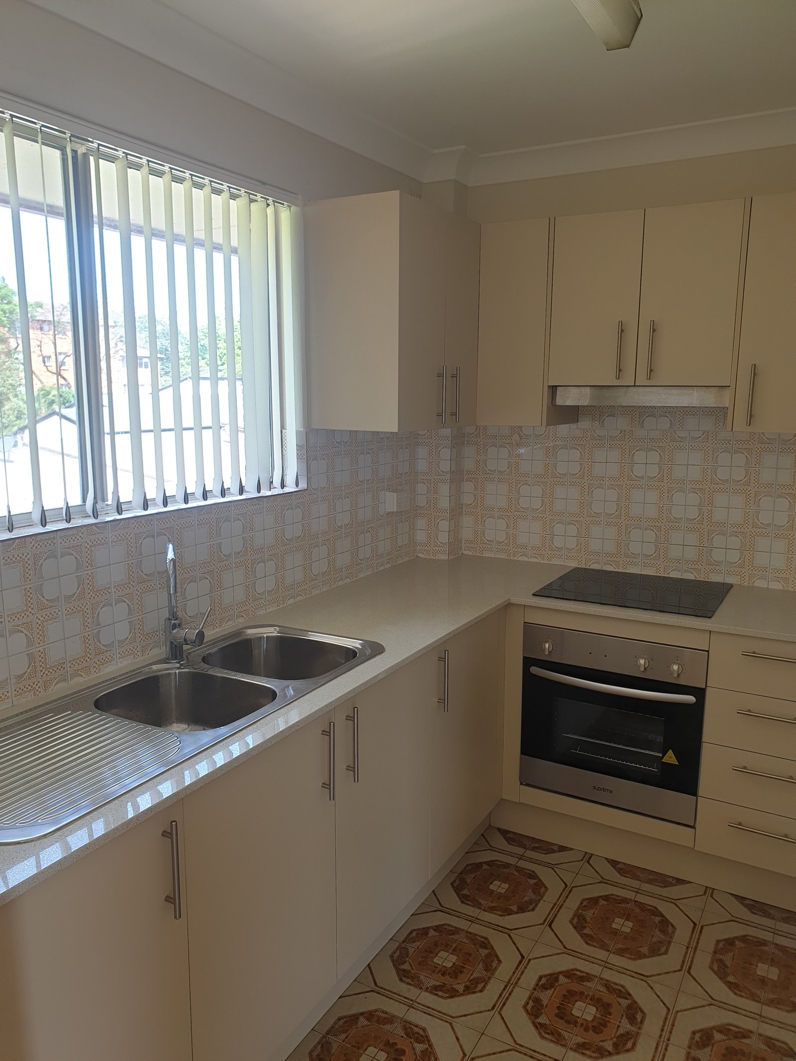 8/36 Castlereagh Street PENRITH 5