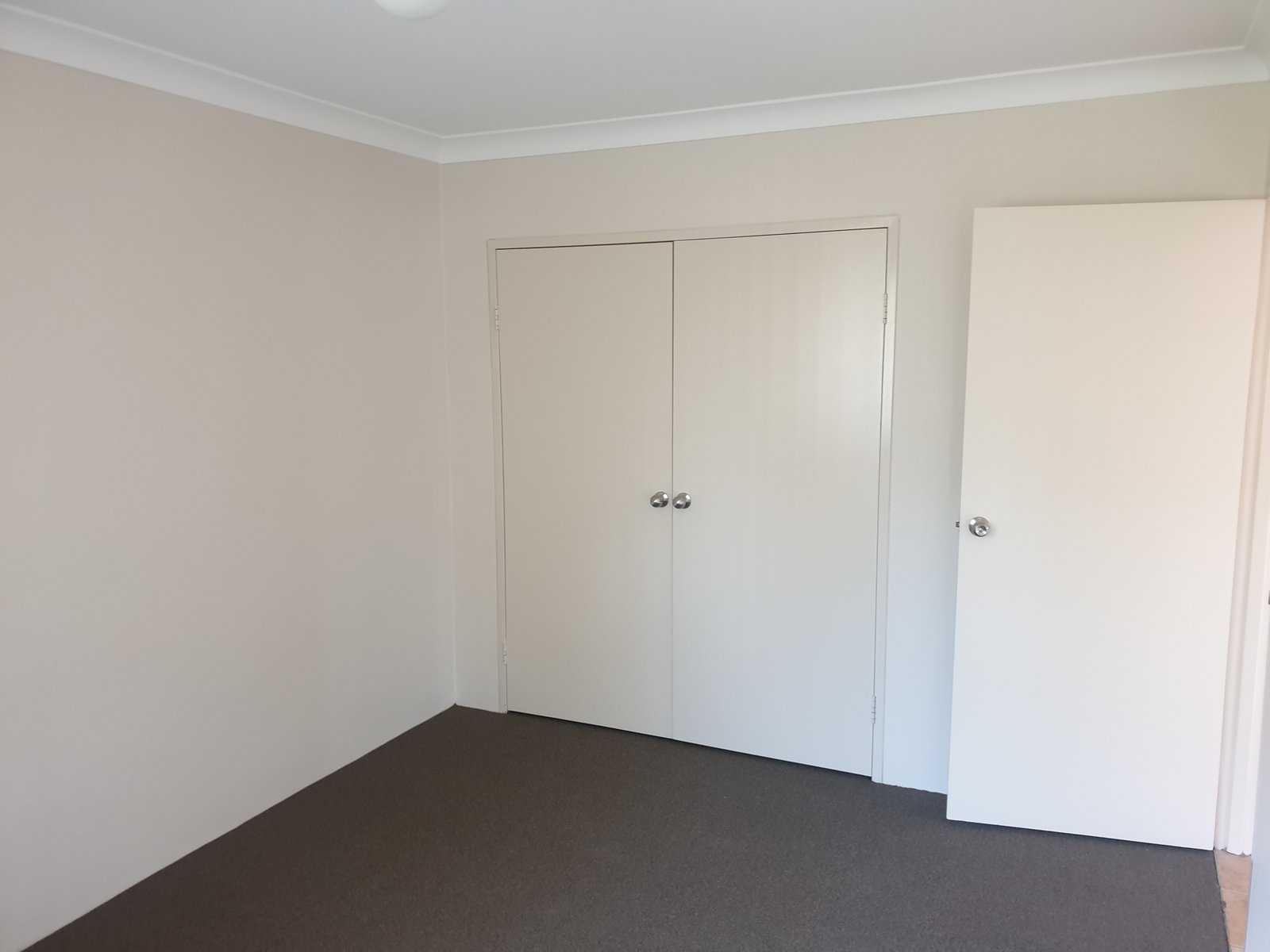 8/36 Castlereagh Street PENRITH 9