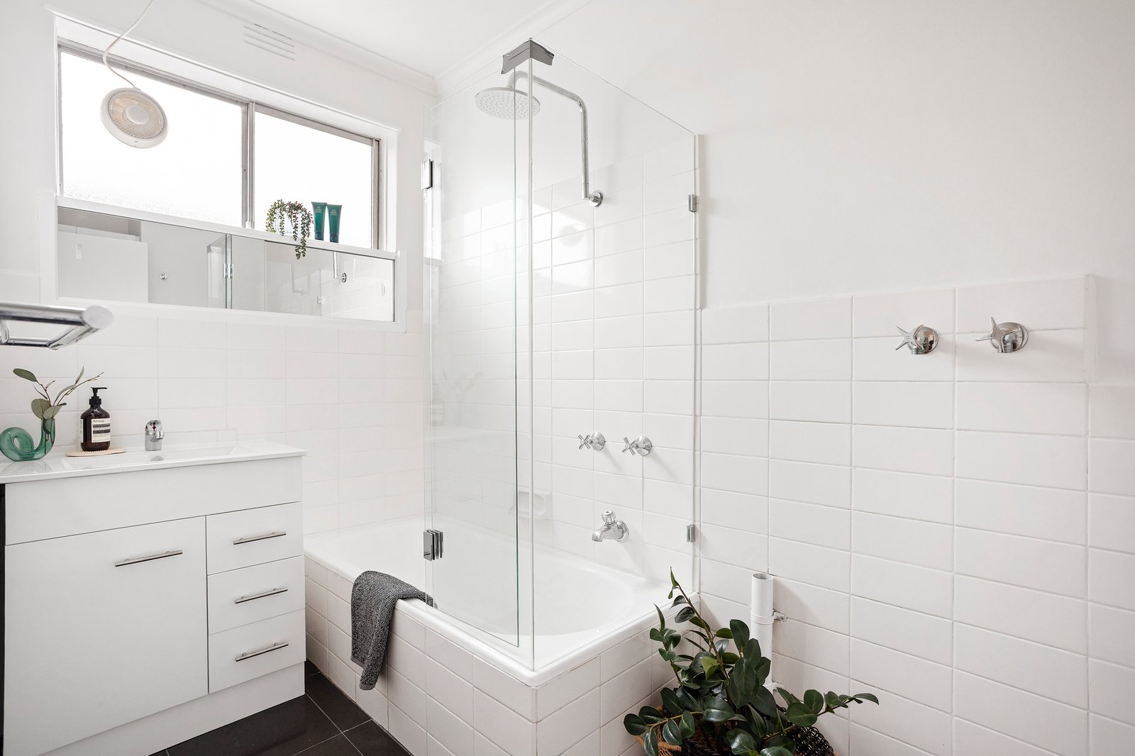 Real Estate and Property in 8/36 Johnstone Street, Malvern, VIC