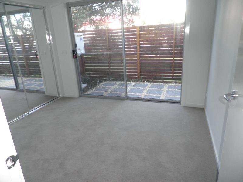 Gallery: 8/367 Nepean Highway